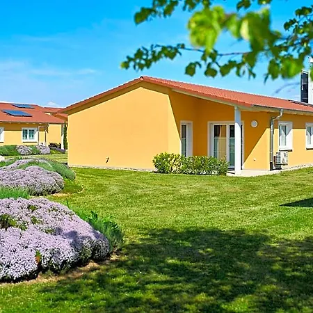 Hotel Voya
