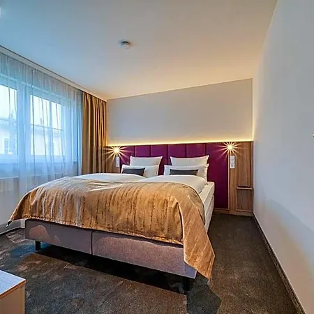 Voya Hotel 4*